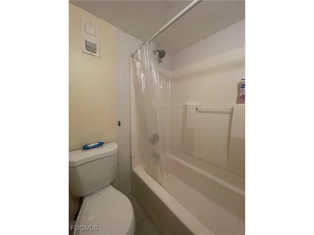 2366 E Mall Drive #521 Fort Myers FL 33901 2025016390 image16