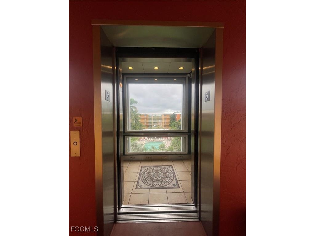 2366 E Mall Drive #521 Fort Myers FL 33901 2025016390 image22