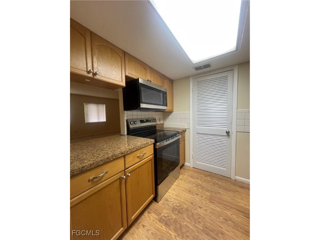 2366 E Mall Drive #521 Fort Myers FL 33901 2025016390 image6