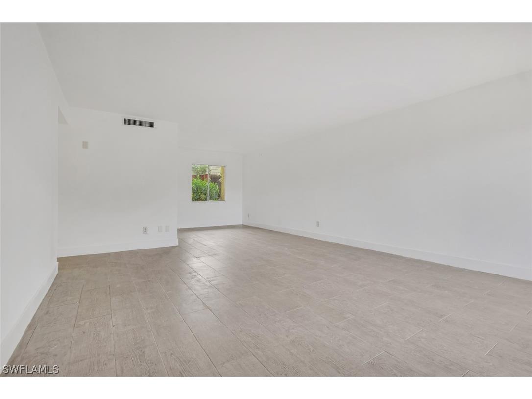 2366 E. Mall Dr #APT. 101 Fort Myers FL 33901 226007269 image13