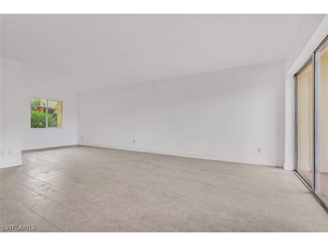 2366 E. Mall Dr #APT. 101 Fort Myers FL 33901 226007269 image14