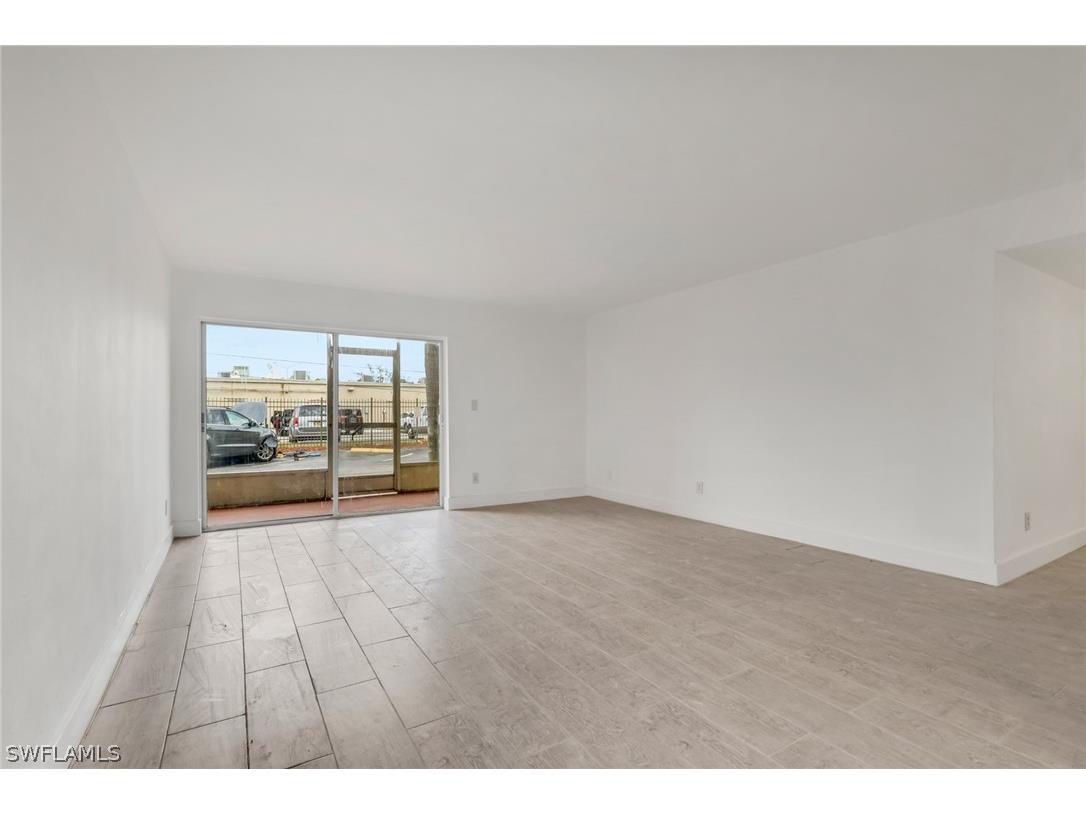2366 E. Mall Dr #APT. 101 Fort Myers FL 33901 226007269 image9