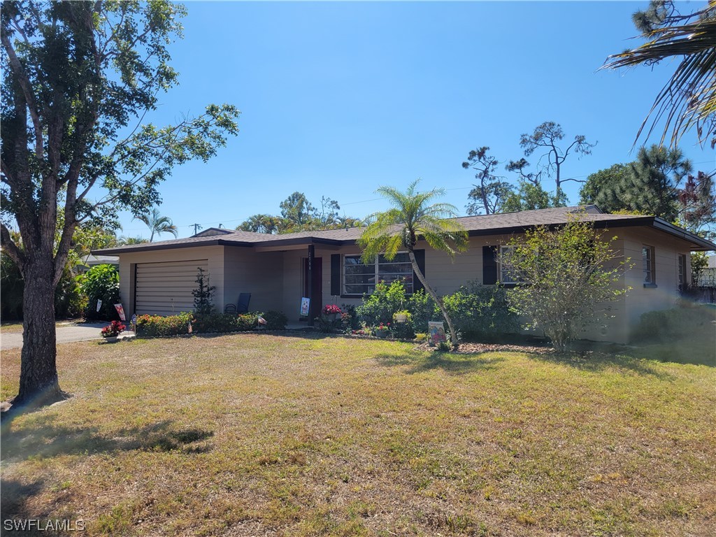 2366 Woodland Boulevard Fort Myers FL 33907 223021686 image1