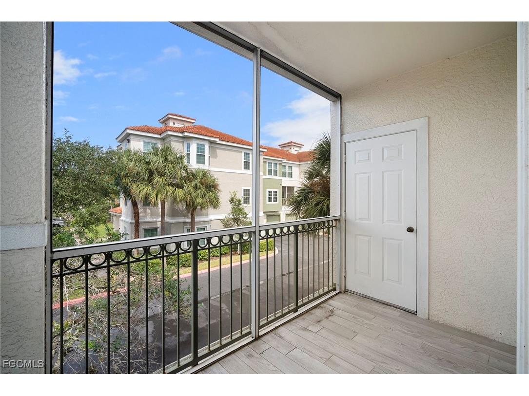 23660 Walden Center Drive #203 Estero FL 34134 2025014940 image15