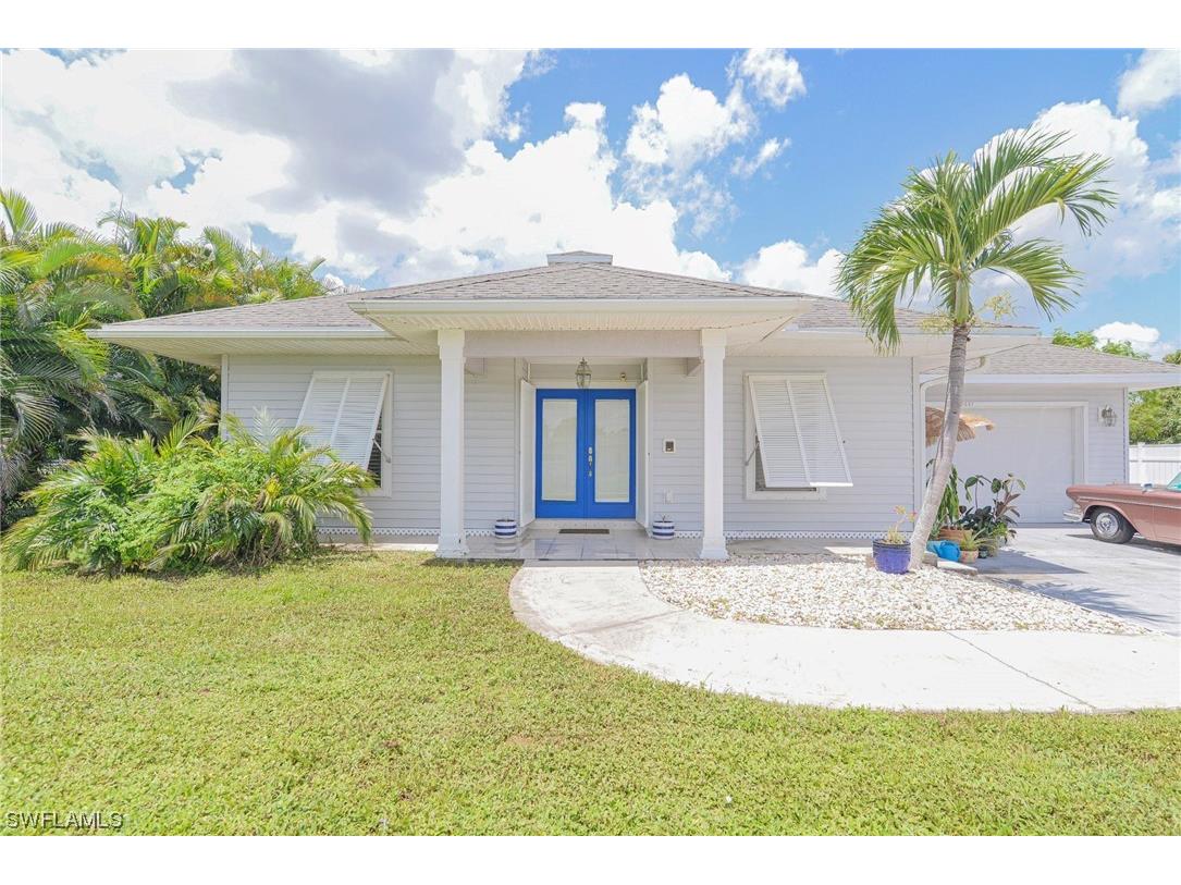 2367 Andros Avenue Fort Myers FL 33905 224016793 image1