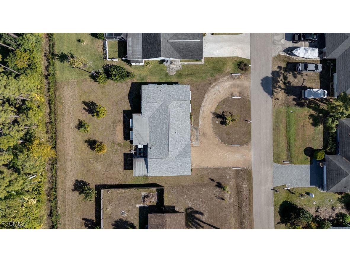 2367 Dover Avenue Fort Myers FL 33907 2025024039 image21