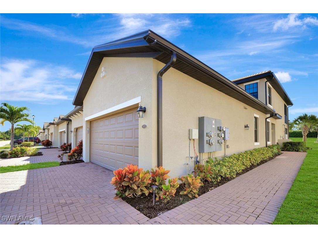 2368 Anguilla Drive #102 Naples FL 34120 225070442 image4