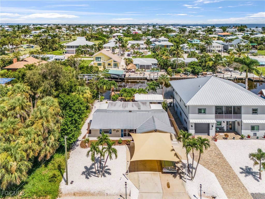 2368 Date Street Saint James City FL 33956 2025007813 image33