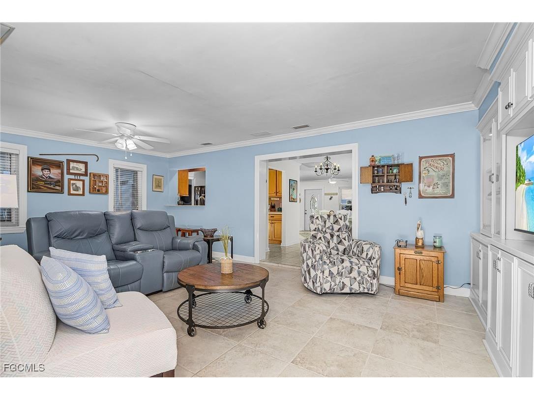 2368 Date Street Saint James City FL 33956 2025007813 image9