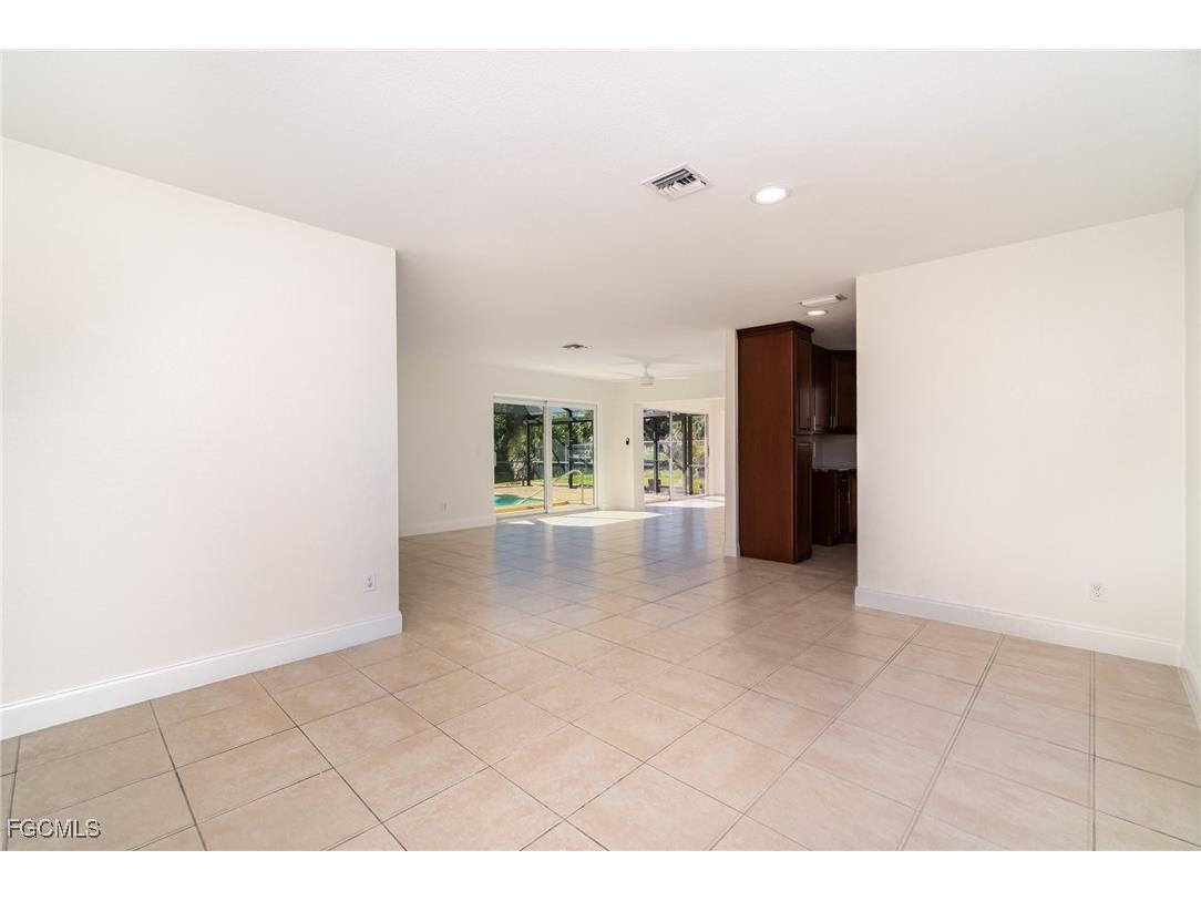 2368 Starlite Lane Port Charlotte FL 33952 2025012251 image21
