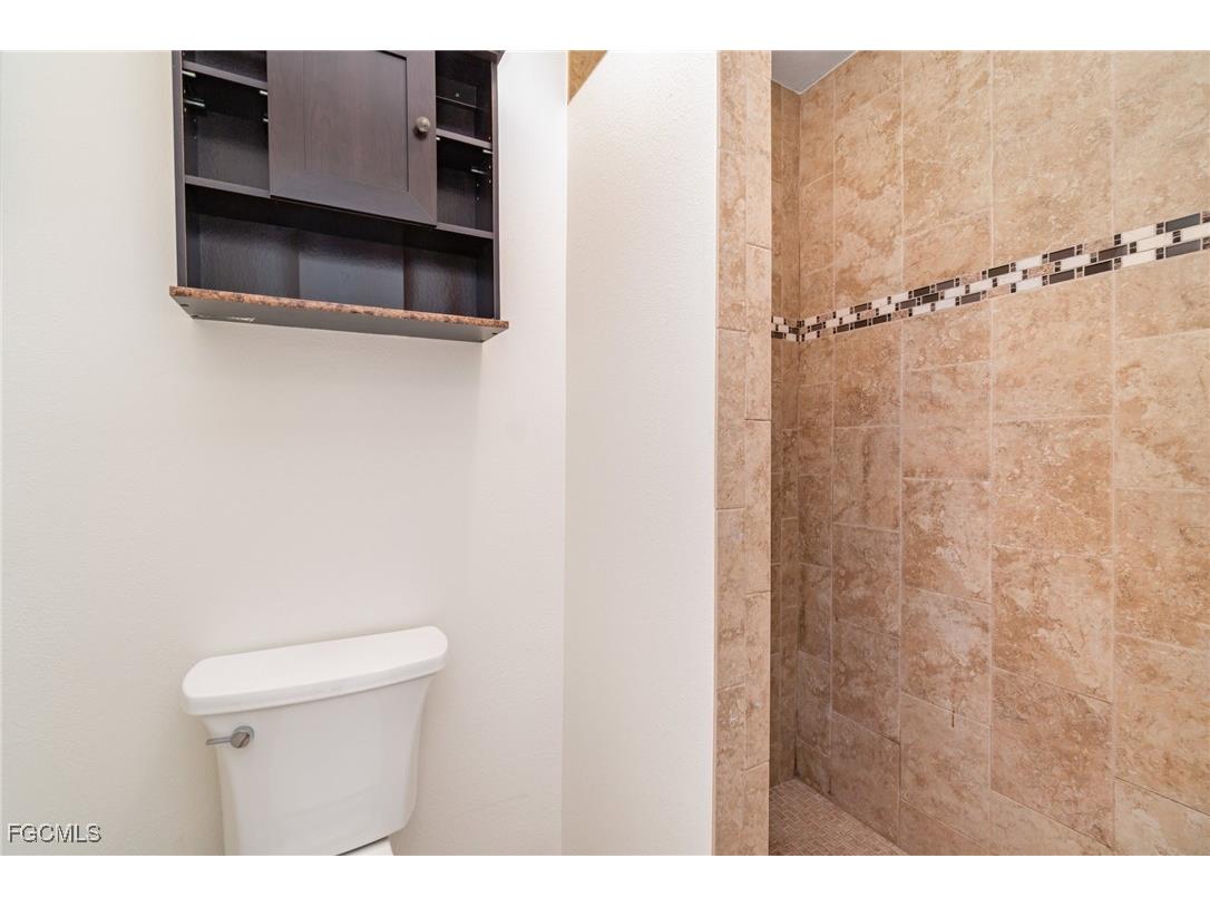 2368 Starlite Lane Port Charlotte FL 33952 2025012251 image25