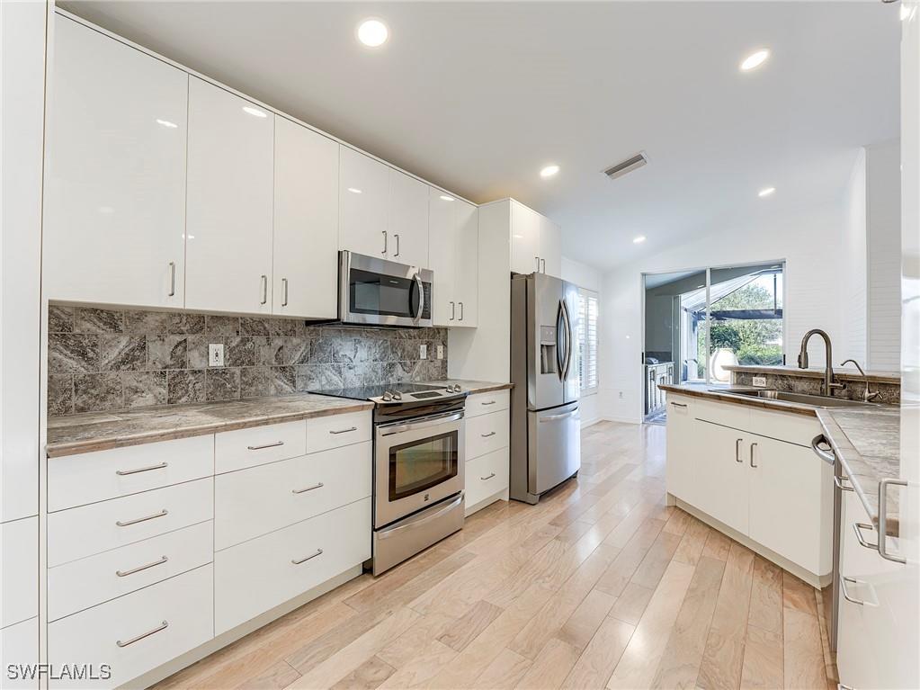 23680 Stonyriver Place Estero FL 34135 225080493 image5