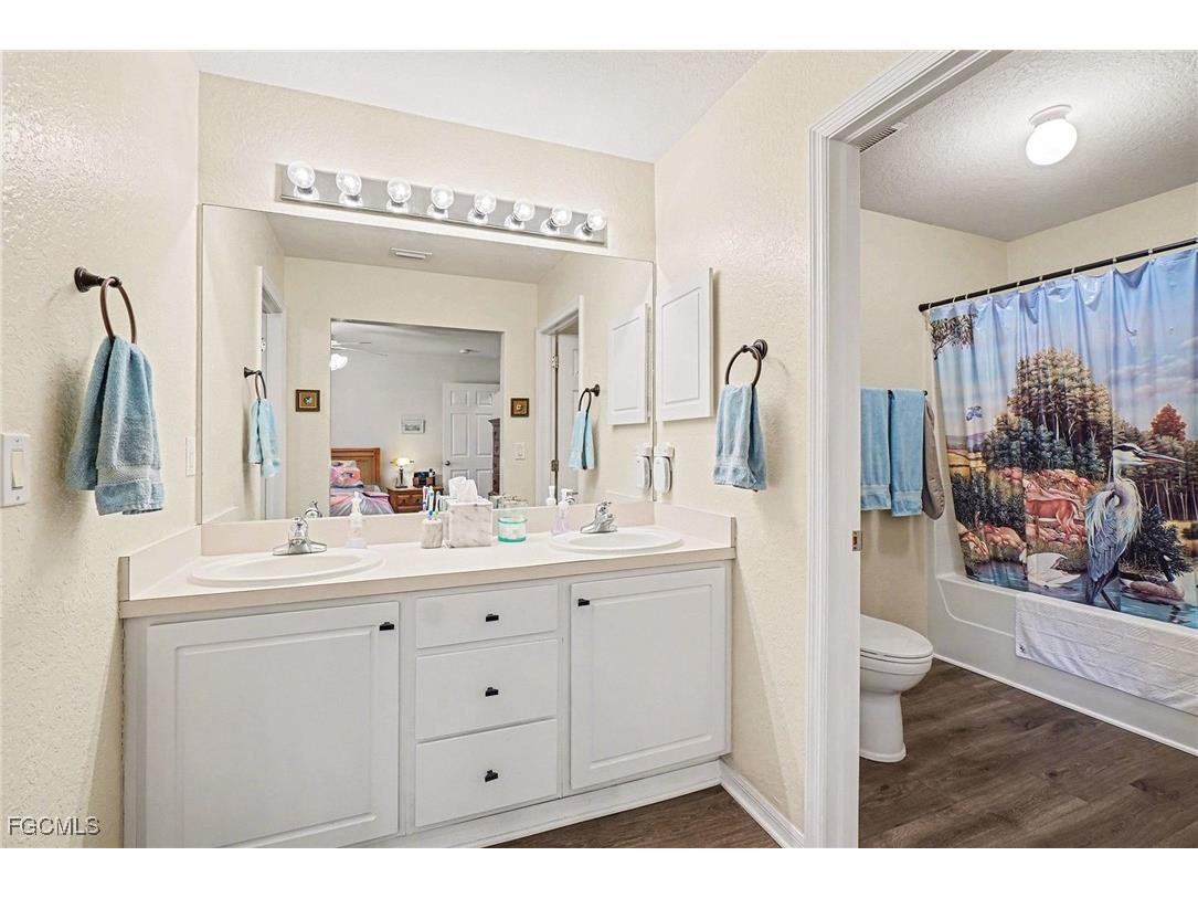 2369 NE 43rd Lane Cape Coral FL 33909 2026005329 image15