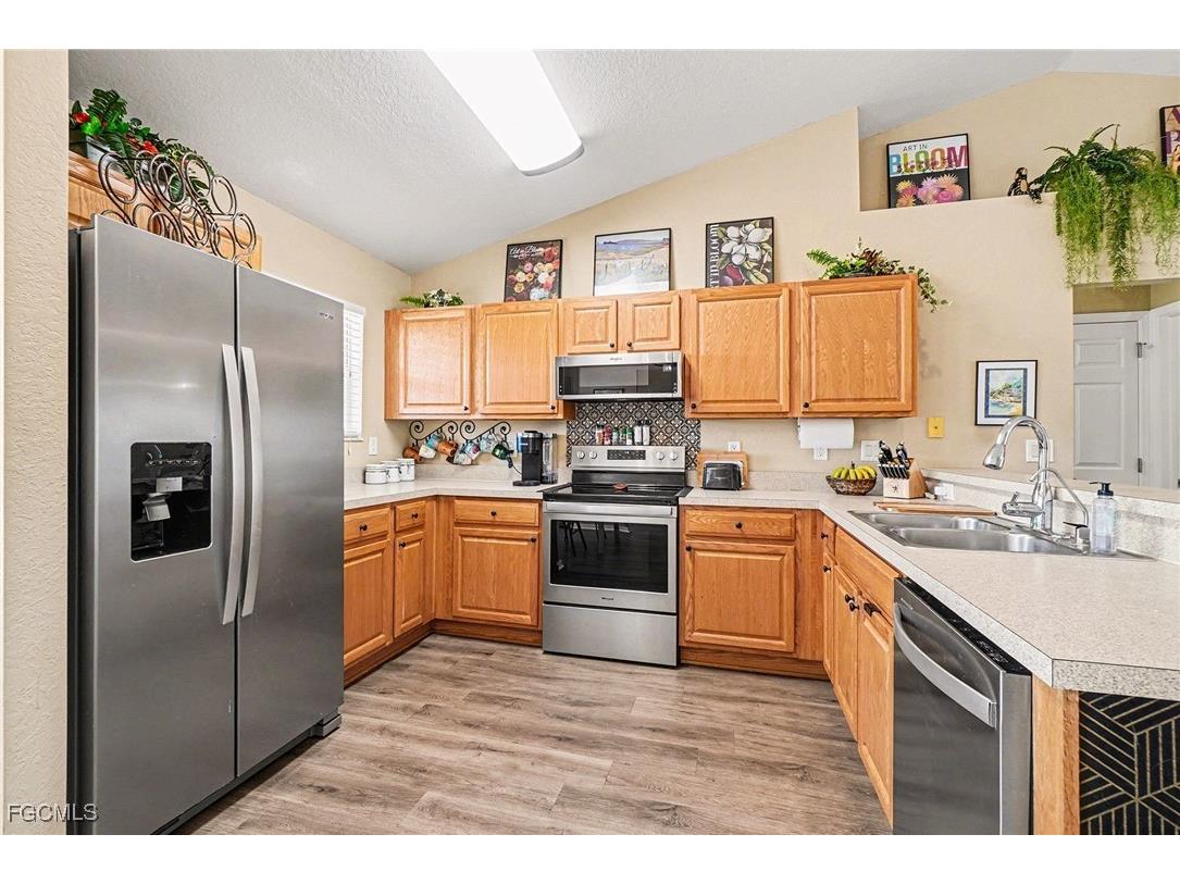 2369 NE 43rd Lane Cape Coral FL 33909 2026005329 image9