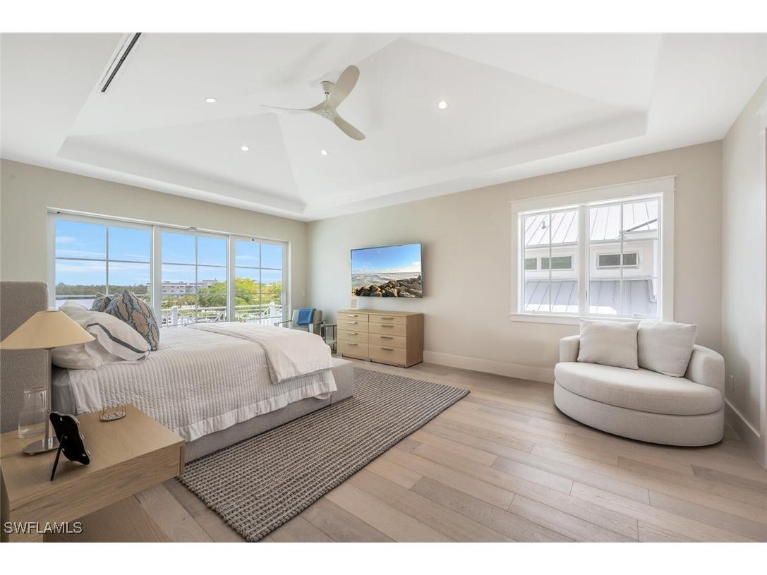 237 13th Street S Naples FL 34102 225059026 image11