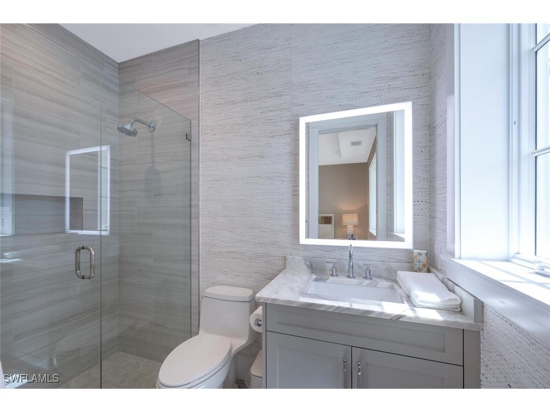 237 13th Street S Naples FL 34102 225059026 image16