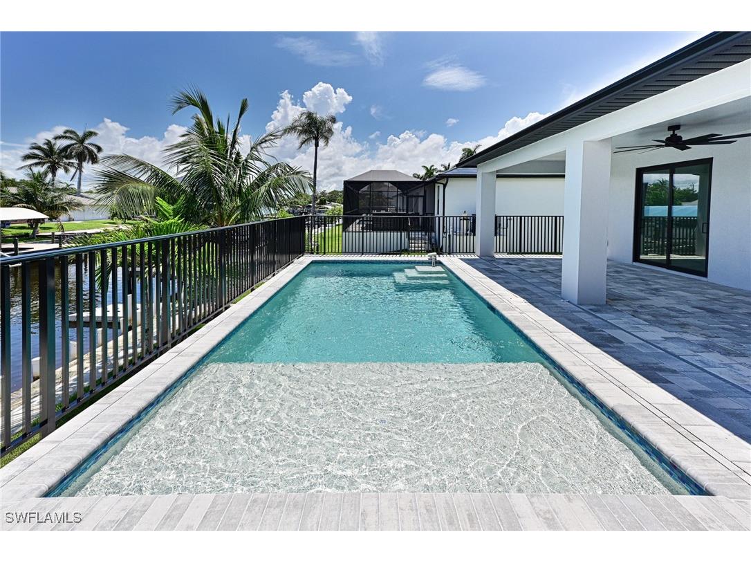 237 3rd Street Bonita Springs FL 34134 225064184 image25