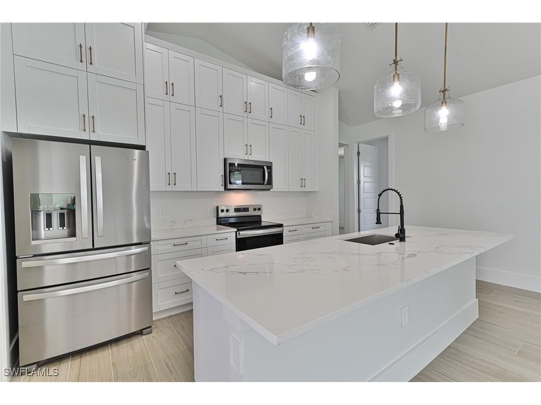 237 3rd Street Bonita Springs FL 34134 225064184 image9