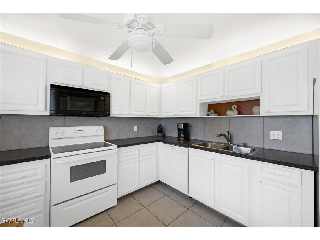 237 Albi Road #4 Naples FL 34112 225064060 image18