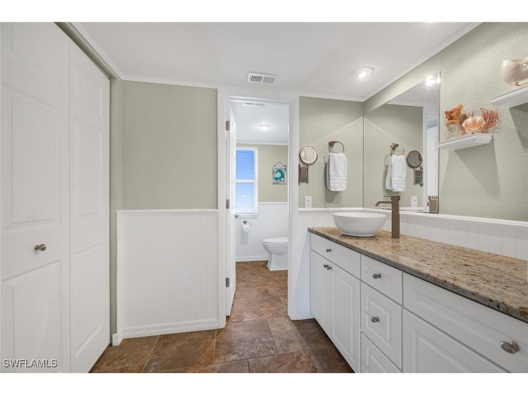 237 Albi Road #4 Naples FL 34112 225064060 image25