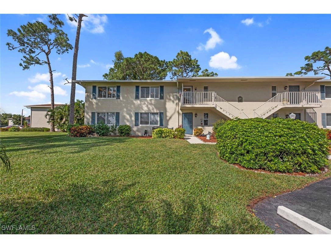 237 Albi Road #4 Naples FL 34112 225064060 image3