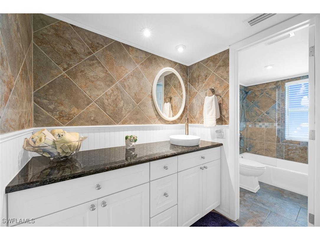 237 Albi Road #4 Naples FL 34112 225064060 image30