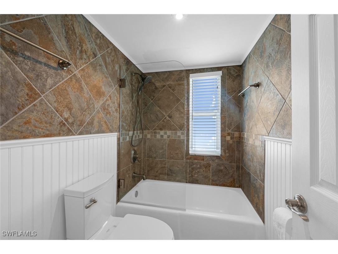 237 Albi Road #4 Naples FL 34112 225064060 image31