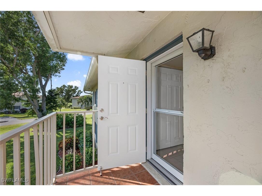 237 Albi Road #4 Naples FL 34112 225064060 image6