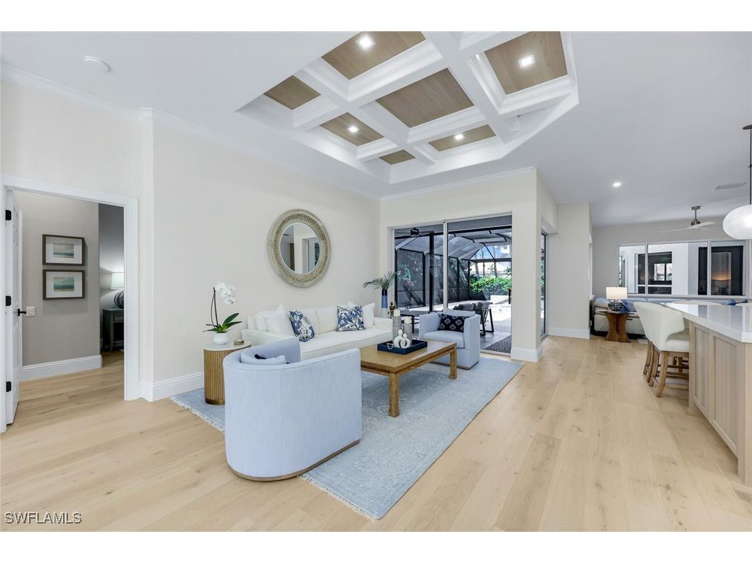 237 Charleston Court Naples FL 34110 225071051 image3