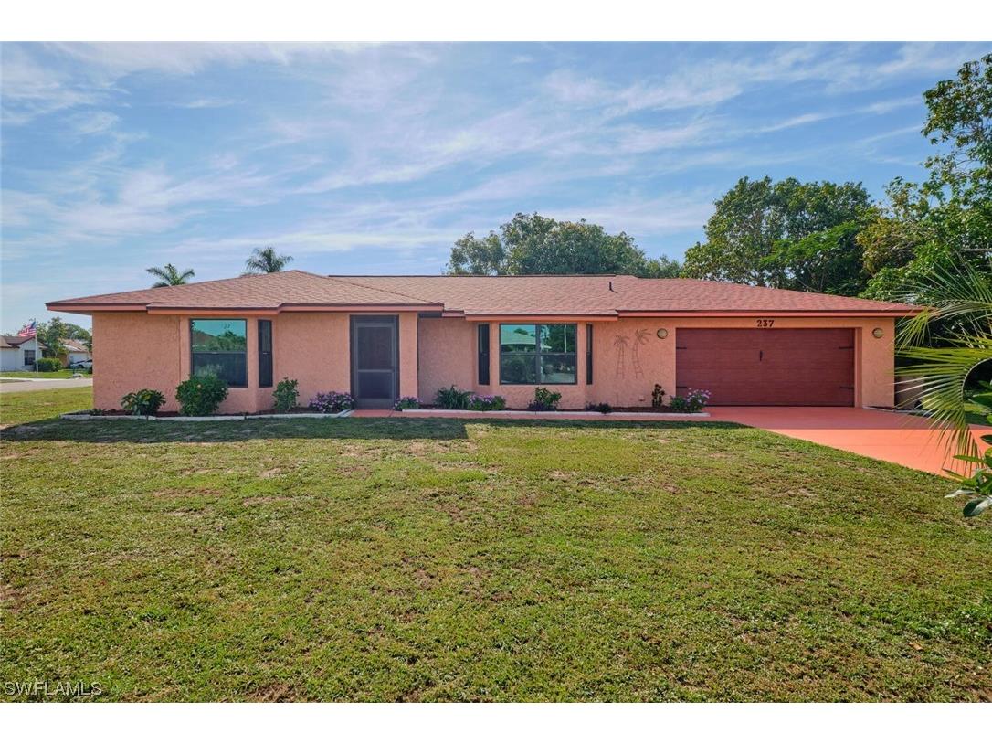 237 Ground Dove Circle Lehigh Acres FL 33936 223047333 image1