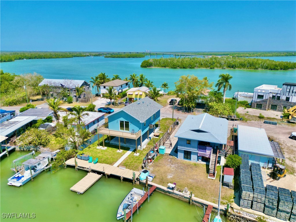 237 Harbor Place N Goodland FL 34140 225039341 image1