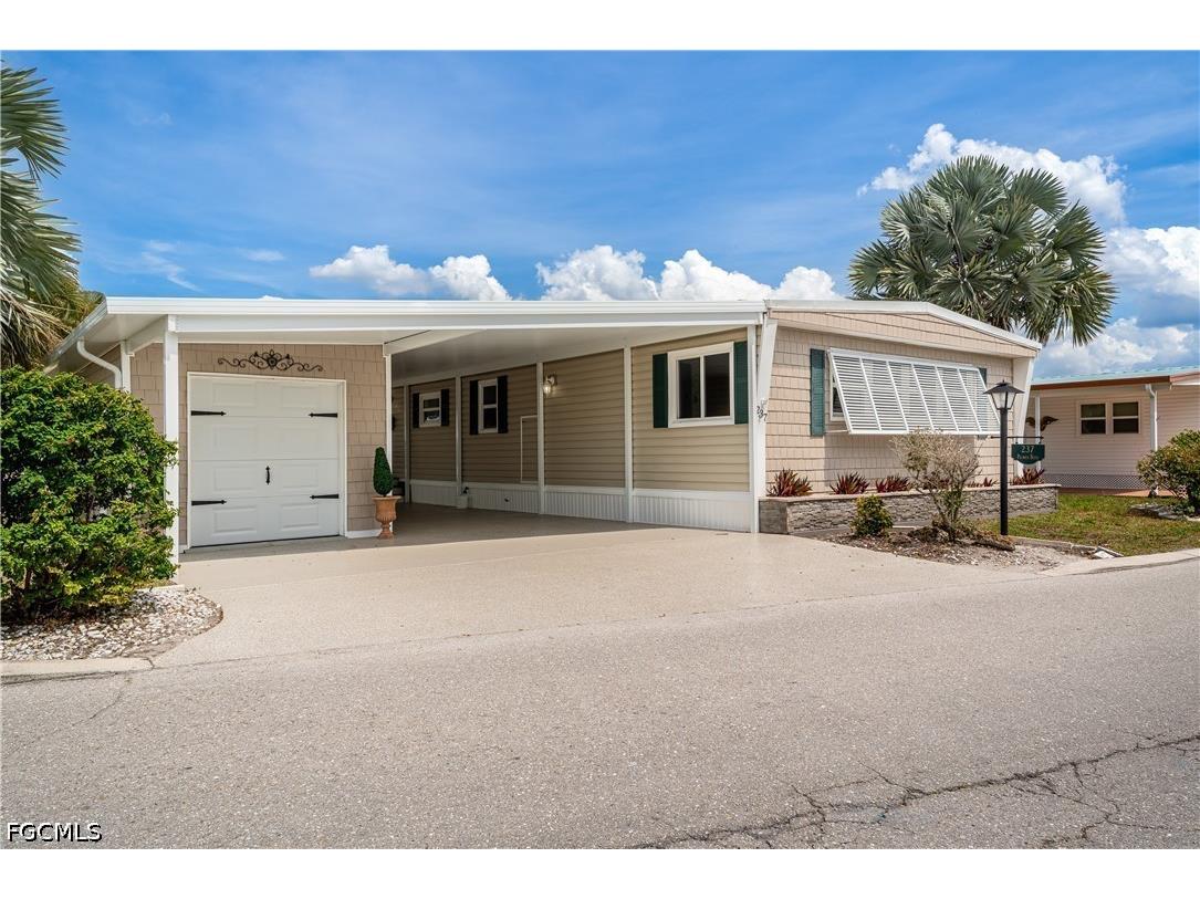 237 Palmer Boulevard North Fort Myers FL 33903 2026021068 image1