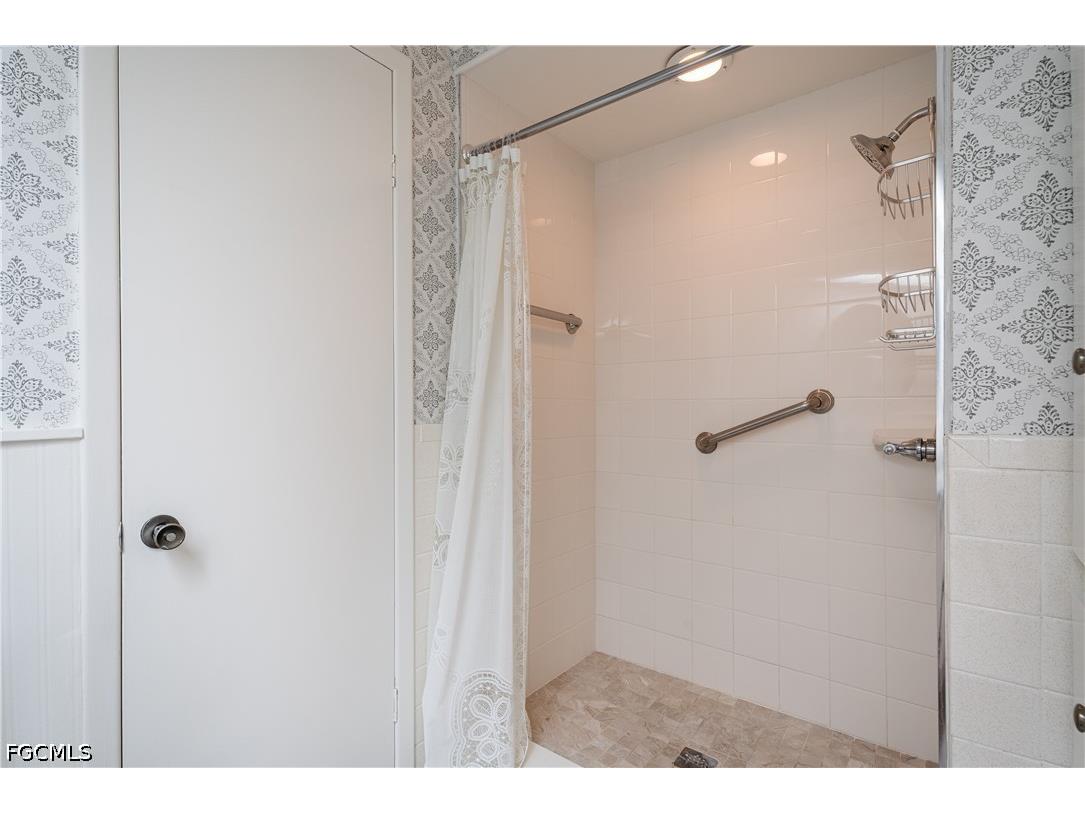 237 Palmer Boulevard North Fort Myers FL 33903 2026021068 image34