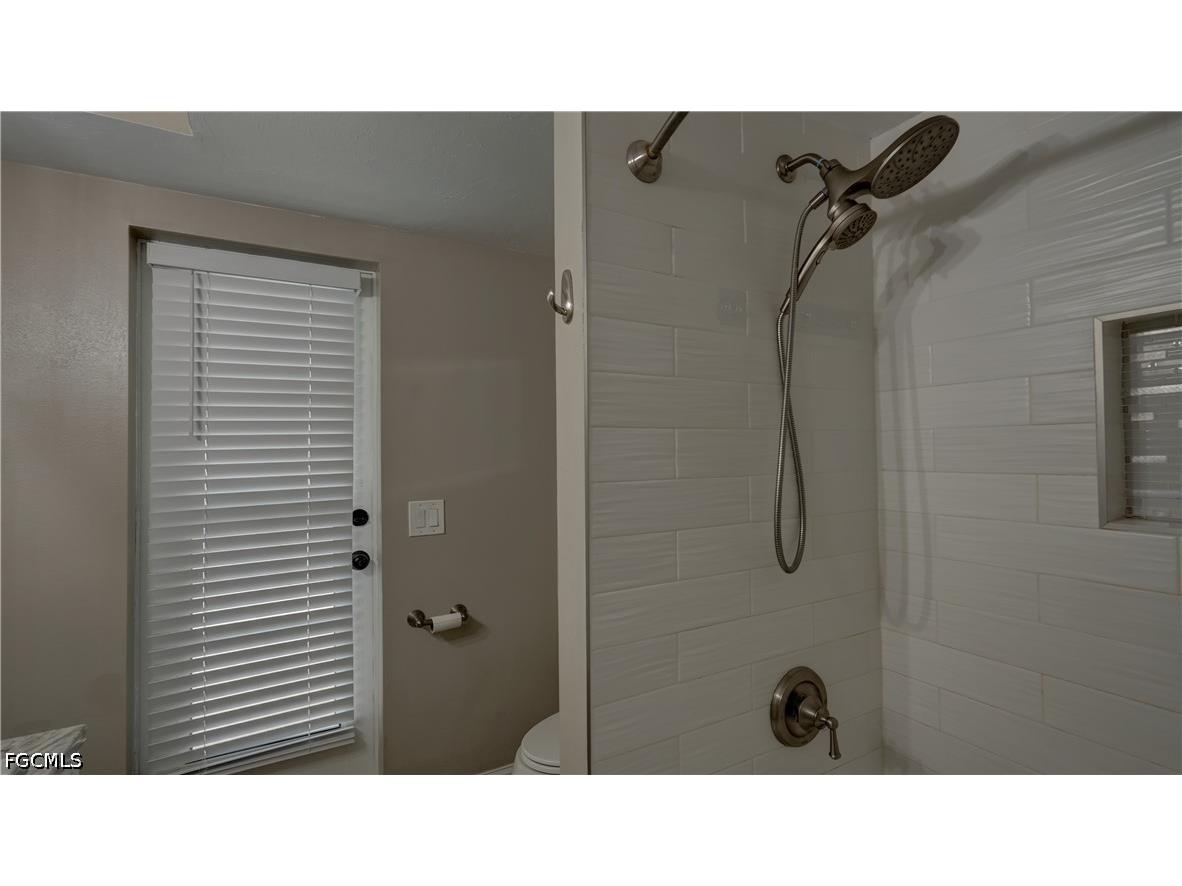 237 SE 20th Court Cape Coral FL 33990 2026030003 image23