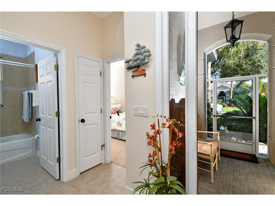 2370 Bainmar Drive Lehigh Acres FL 33973 2025025194 image4