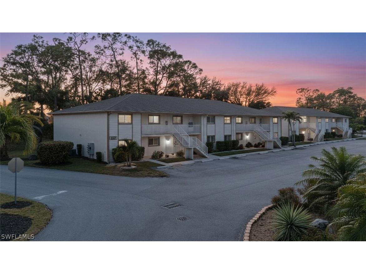 2370 Naples Trace Circle #6 Naples FL 34109 226006418 image11
