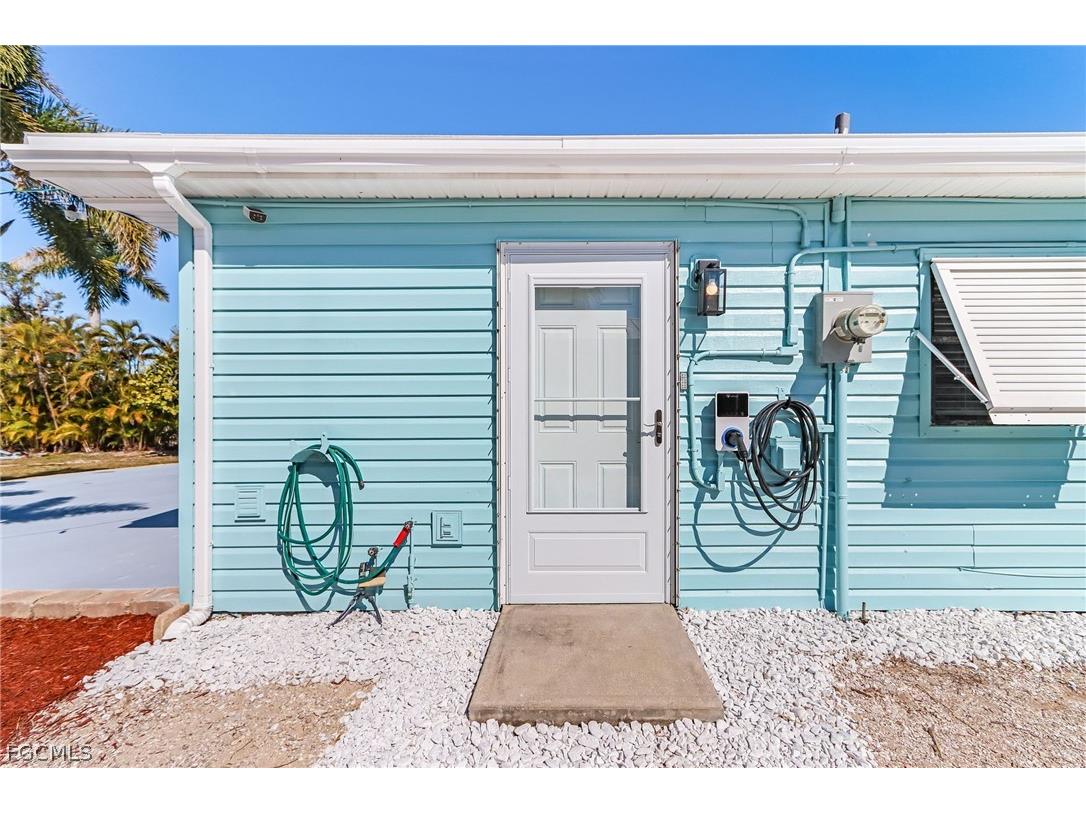 2371 Baybreeze Street Saint James City FL 33956 2026009472 image24