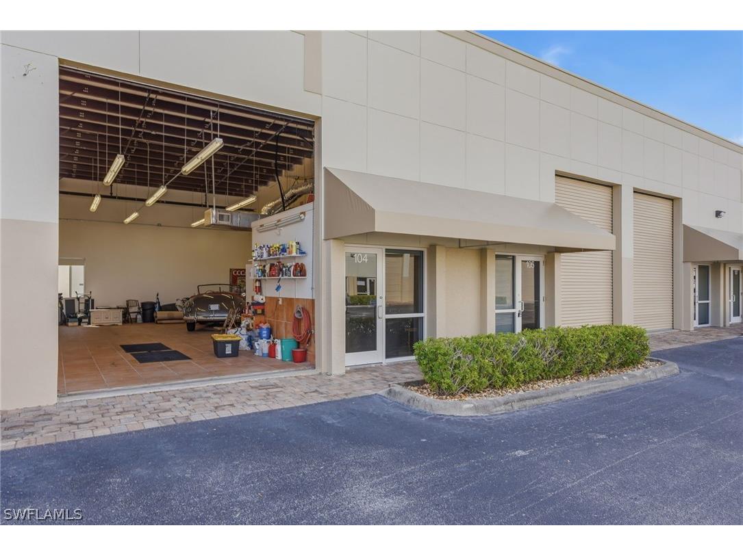 2371 Linwood Avenue #104 Naples FL 34112 226011751 image1