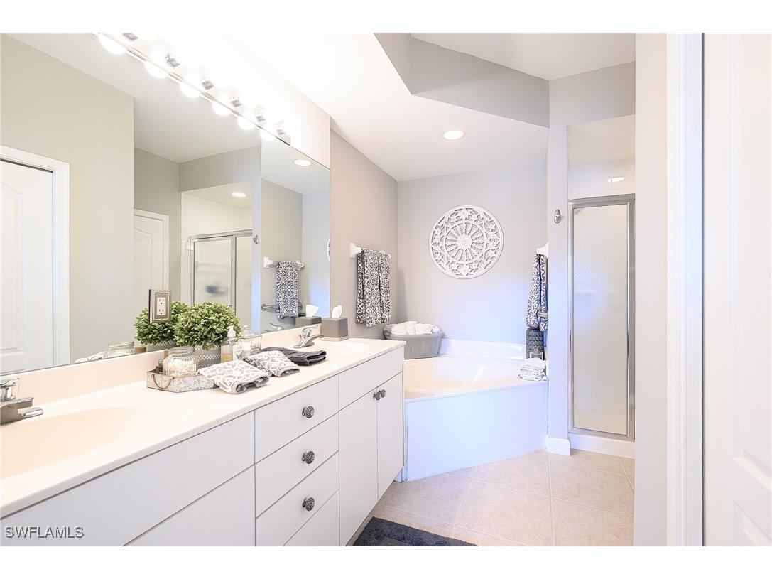 2371 Ravenna Boulevard #101 Naples FL 34109 225070812 image16