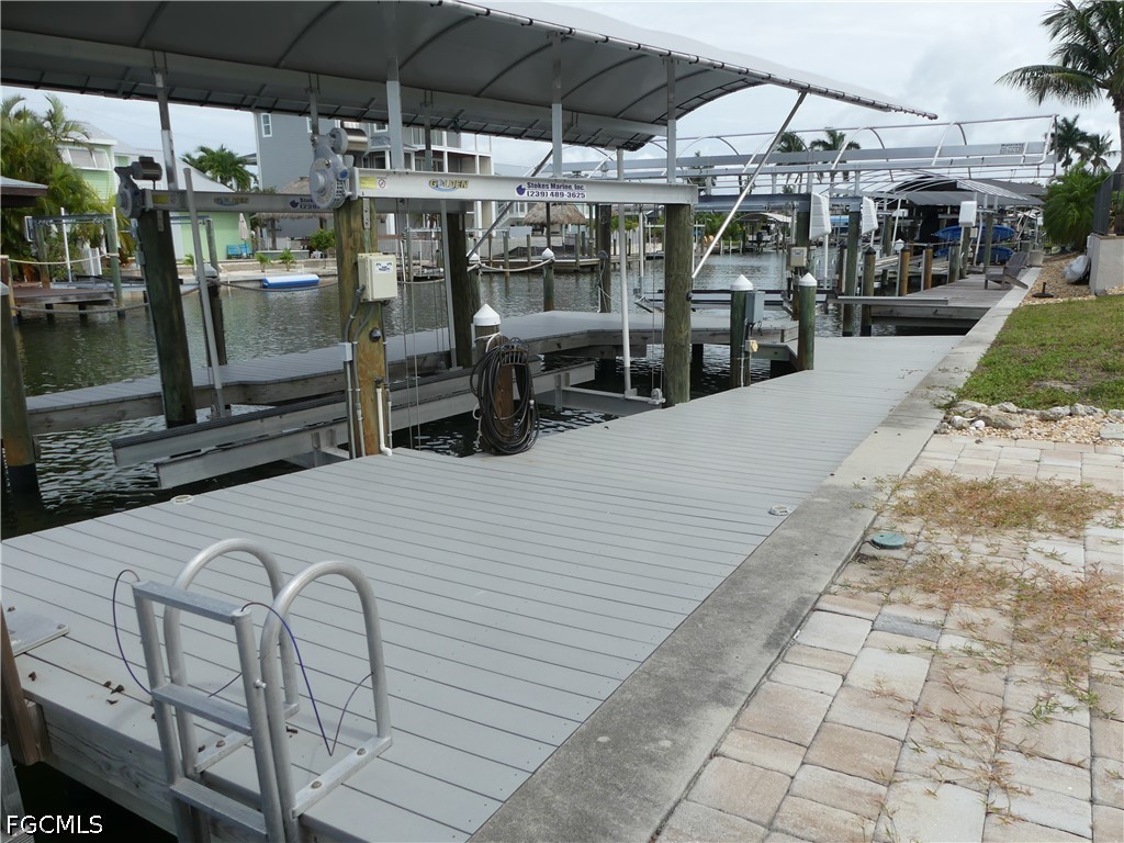 2371 Sycamore Street Saint James City FL 33956 2026025679 image14