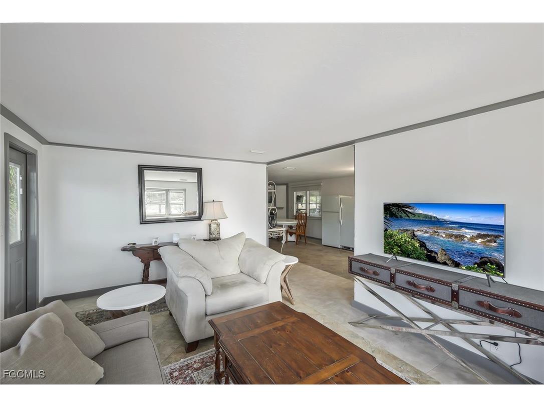 23715 Tinas Lane Fort Myers FL 33913 2025010943 image15