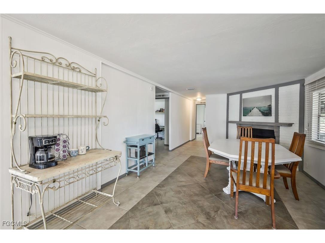 23715 Tinas Lane Fort Myers FL 33913 2025010943 image16