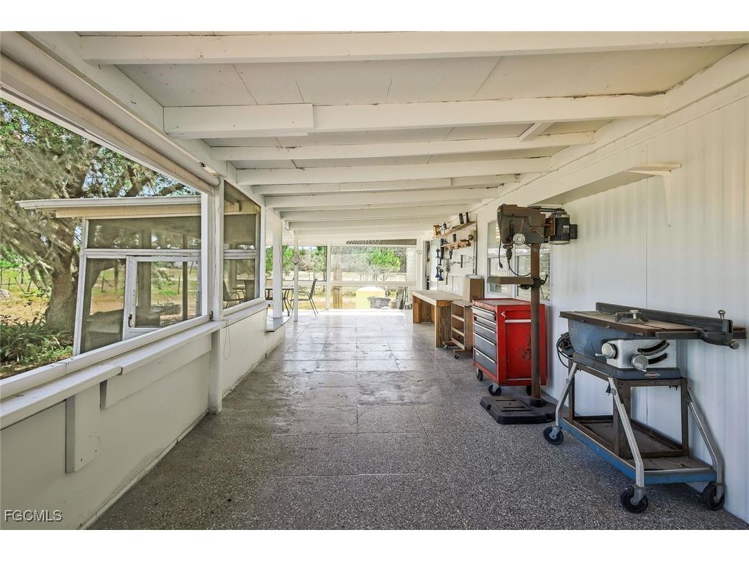 23715 Tinas Lane Fort Myers FL 33913 2025010943 image25