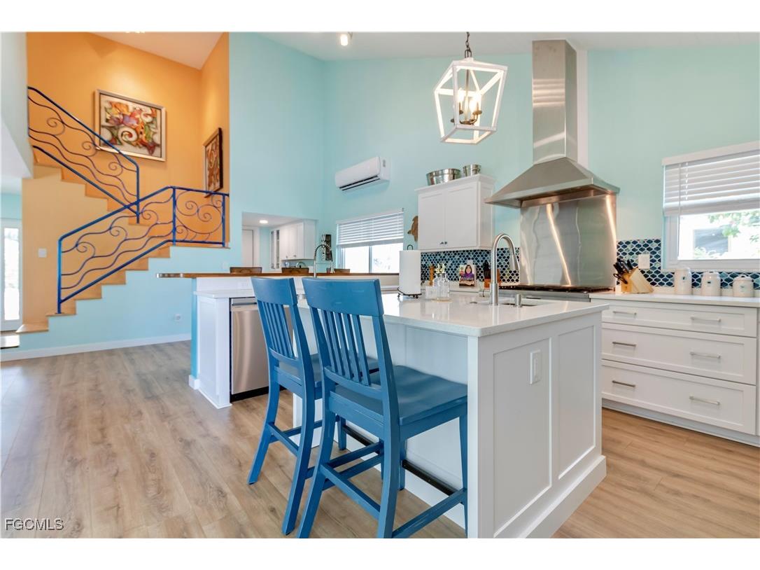 2372 Baybreeze Street Saint James City FL 33956 2025016172 image17