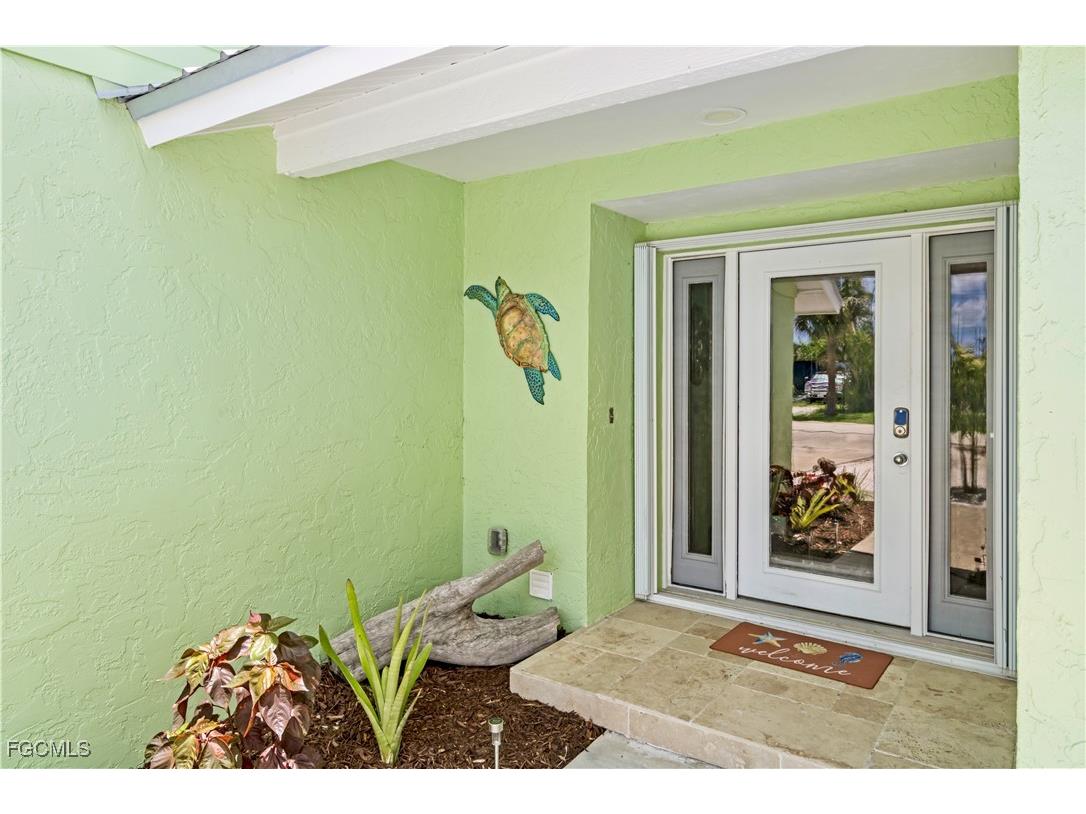 2372 Baybreeze Street Saint James City FL 33956 2025016172 image29