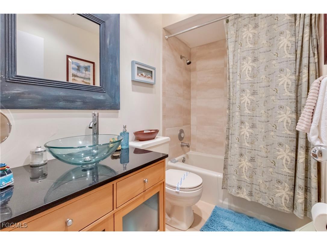 2372 Baybreeze Street Saint James City FL 33956 2025016172 image30