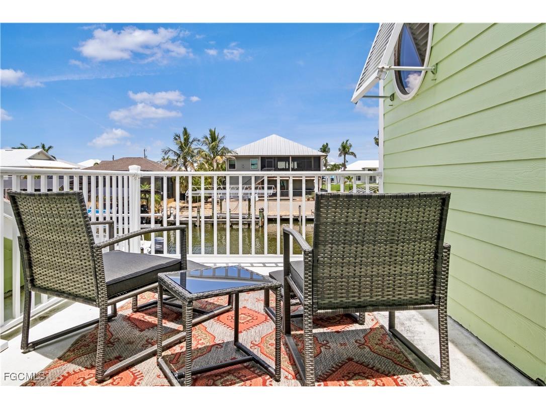 2372 Baybreeze Street Saint James City FL 33956 2025016172 image33