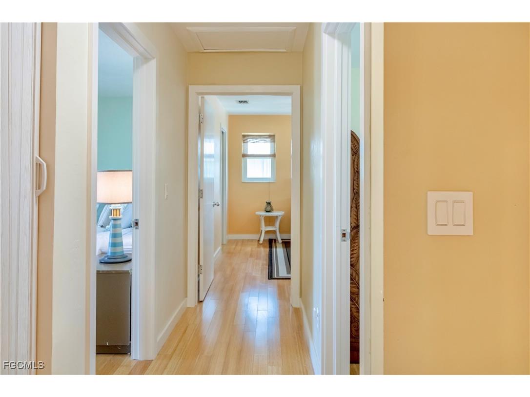 2372 Baybreeze Street Saint James City FL 33956 2025016172 image37