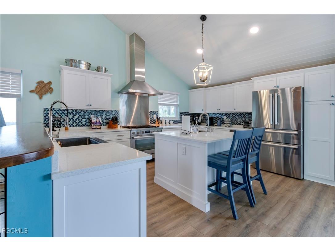 2372 Baybreeze Street Saint James City FL 33956 2025016172 image7