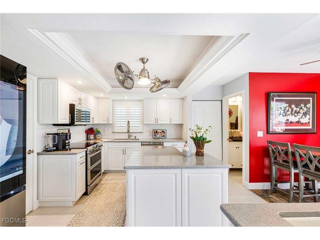 2372 Cherimoya Lane Saint James City FL 33956 2025002846 image13